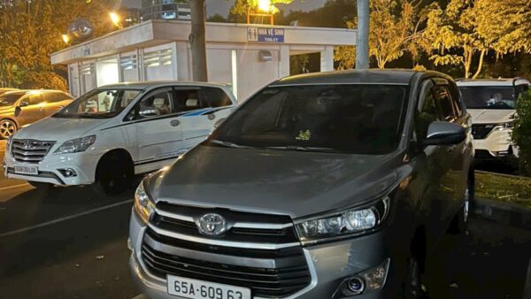 Cho thuê xe du lịch 7 chỗ Cần Thơ – Sài Gòn